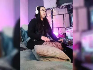Bongacams Free Porn Cam of monicaangels
