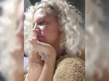Bongacams Best live sex cam show of MoonKitten