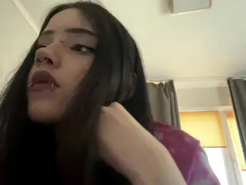 Bongacams Sex Chat of KarriVenture