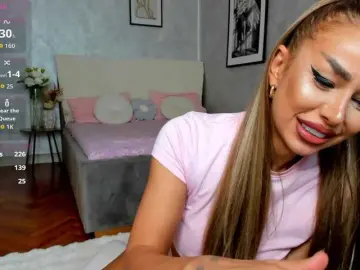 ElinaMoon from bongacams