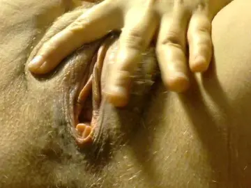 Bongacams Watch Live Sex Cams of esterjohns