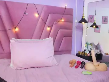Bongacams Best live sex cam show of cutepetitee
