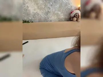 Bongacams Free Live Porn of Incredible123