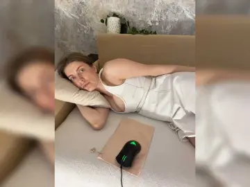 Bongacams Live Sex Cam of Incredible123