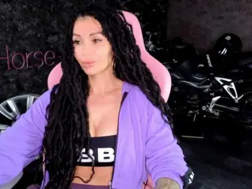 Bongacams Sex Chat of -BABAYAGA-