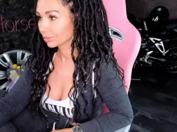 Bongacams Live Sex of -BABAYAGA-