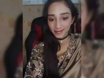 Bongacams Nude Webcam of AlinaPopy