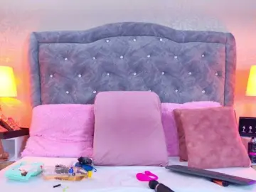 Bongacams Live Porn of LiaTeylor