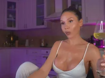 Bongacams Best live sex cam show of tina-coka111