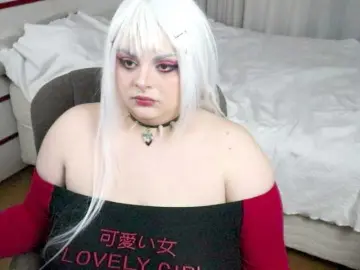 SweetSuika from bongacams