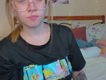 Bongacams Watch Live Sex Cams of miya-soft