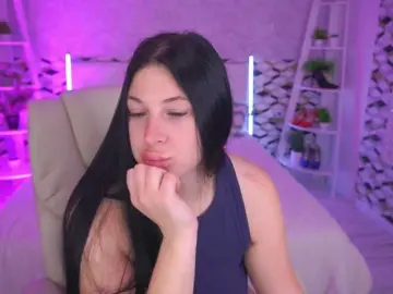 ArianaDark from bongacams