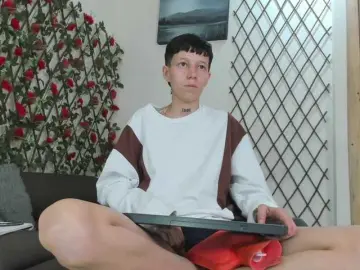 Bongacams Free Porn Cam of LiamBrown09