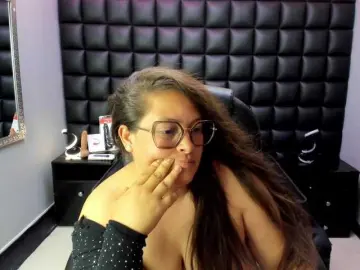 Bongacams Sex Cam of SaraThonson
