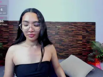 Bongacams Watch Live Sex Cams of lucyyliu