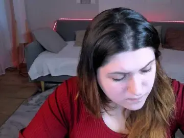 Milenafiery from bongacams