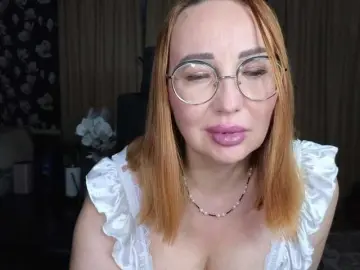 Bongacams Adult Video Chat of Pink-Lips