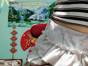 Bongacams Sex Cam of Linhanhsex2k