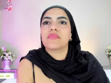 Bongacams Sex Cam of mhia-paris