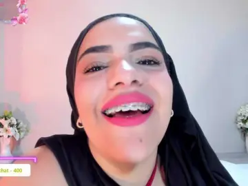 Bongacams Sex Cam of mhia-paris