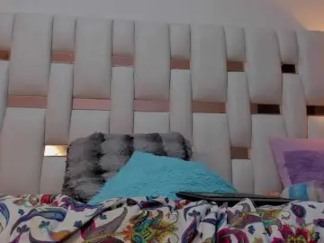 Bongacams Free Live Porn of NauthyNahomi