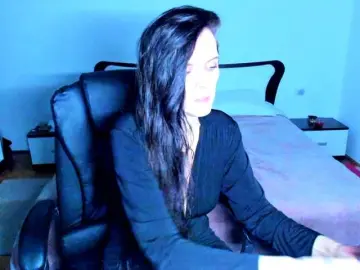 Bongacams Best live sex cam show of SexQueen11