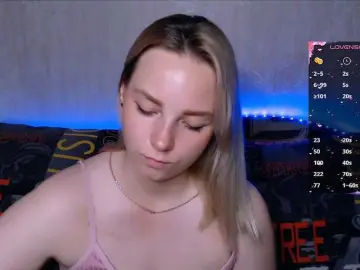 Bongacams Live Sex Cam of ORNELLAMUTTY