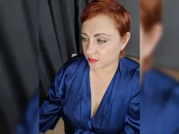 Bongacams Private Sex Chat of --ALEKSA-