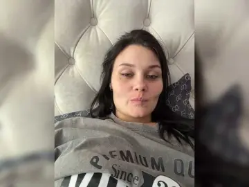 Bongacams Sex Chat of Paratrax