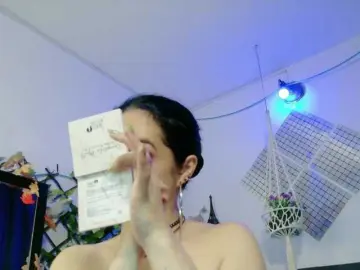 Bongacams Live Sex Cam of kandyparis