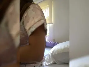 Bongacams Live Sex Cam of SallyeLeins