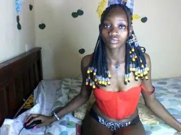 Bongacams Adult Webcam of Luna-Noir
