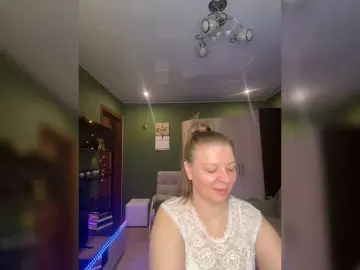 Taly1974 from bongacams