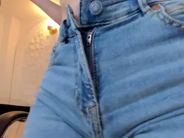 Bongacams Live Porn of MiaFarrell
