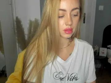 Bongacams Sex Cam of SEXYcoralie