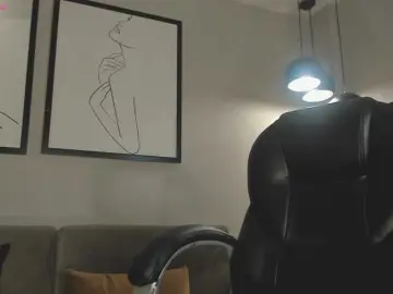 Bongacams Watch Live Sex Cams of EveBenson