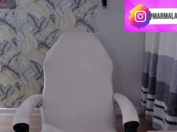 Bongacams Best live sex cam show of Foxymoxy19