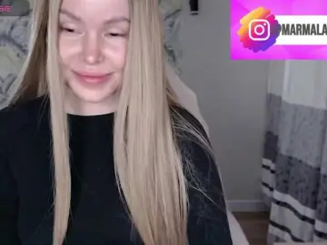Bongacams Live Porn of Foxymoxy19