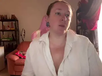 Bongacams Free Live Porn of NylonQueen