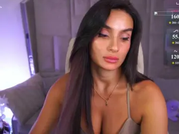 Bongacams Sex Cam of AnzhyTeqila