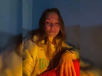 Alisasqrl from bongacams