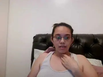 Bongacams Best live sex cam show of simplesindyxx