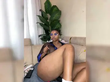 Bongacams Private Sex Chat of Pretty-thicky