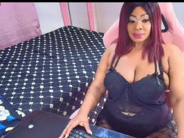 kimberlybellu from bongacams