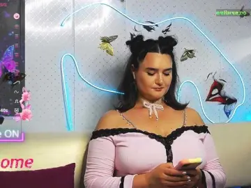 Bongacams Live Sex Cam of WickedButShy
