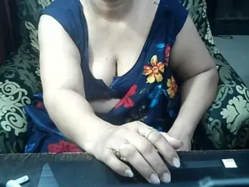 Bongacams Adult Webcam of Indianbhabhimilf40
