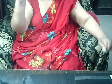 Bongacams Nude Webcam of Indianbhabhimilf40