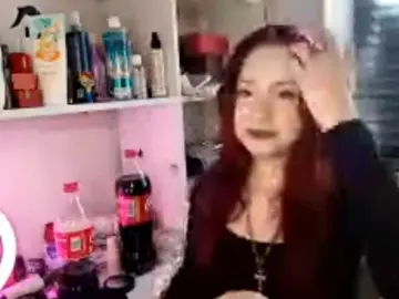 Bongacams Live Sex Cam of emoemily