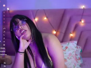 Bongacams Watch Live Sex Cams of innocenthazel