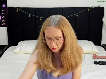 Bongacams Private Sex Chat of CatmintLush